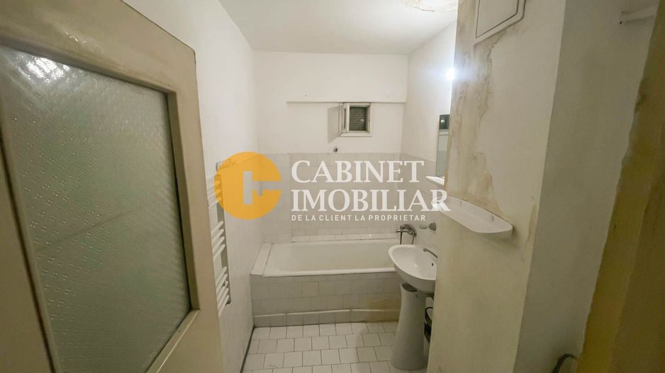 Apartament 3 camere decomandat zona Dacia - Poză 6