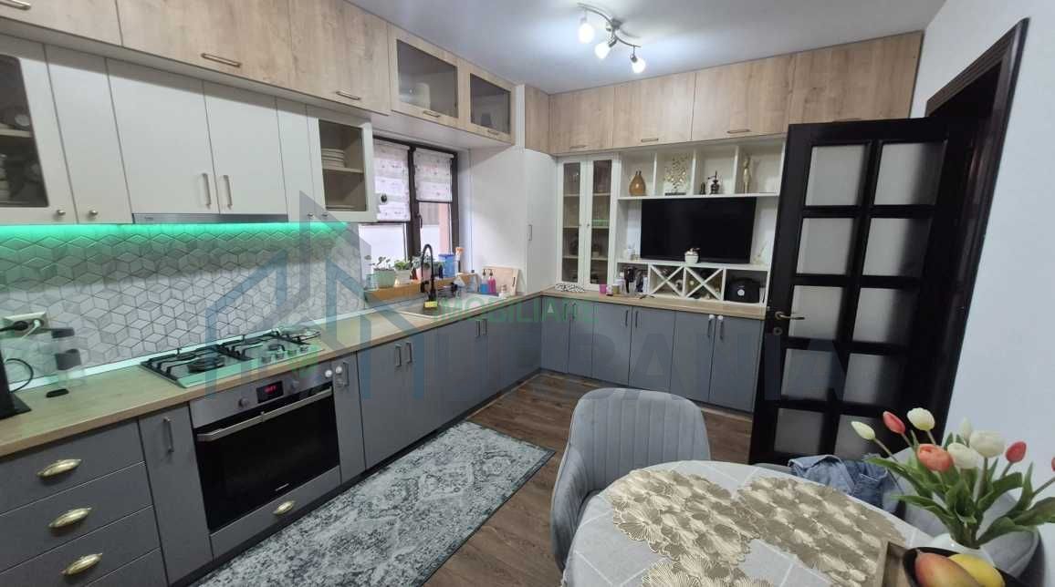 Casă tip duplex de vânzare | P+1 | Complet mobilată și utilată | 115 mp utili | Valea Adâncă - Poză 4