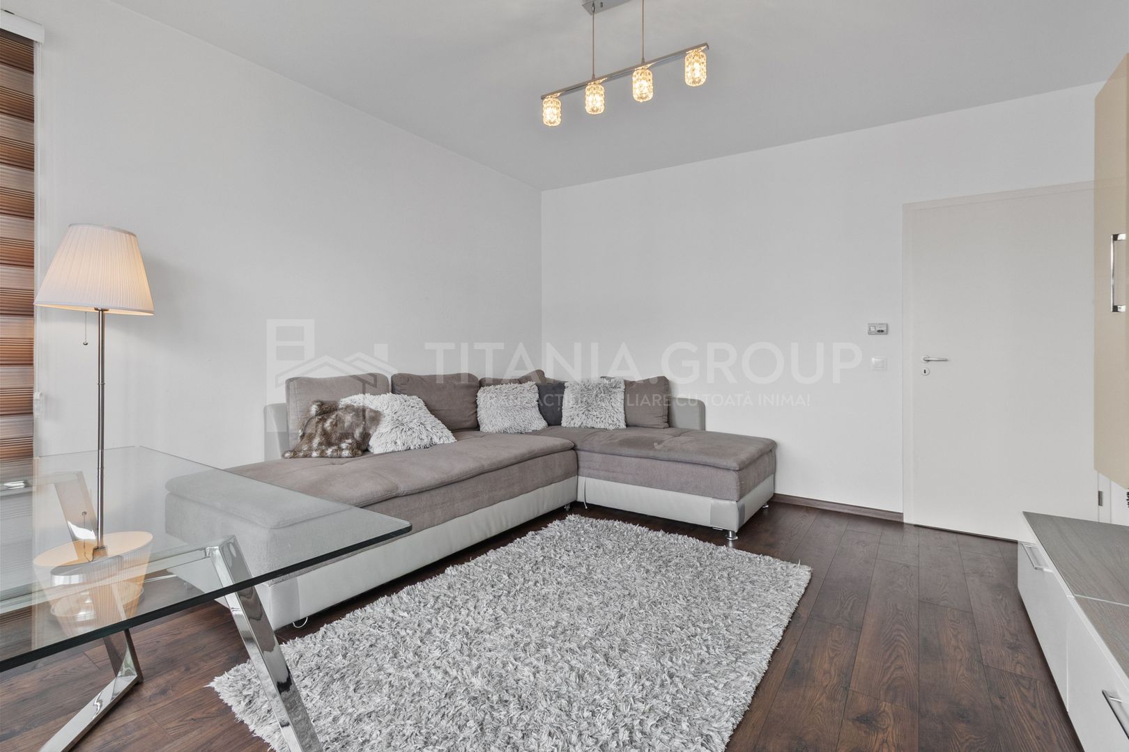 REZERVAT  Apartament 2.5 camere, 65 mp, parcare+boxa, preluare regim hotelier - Poză 3