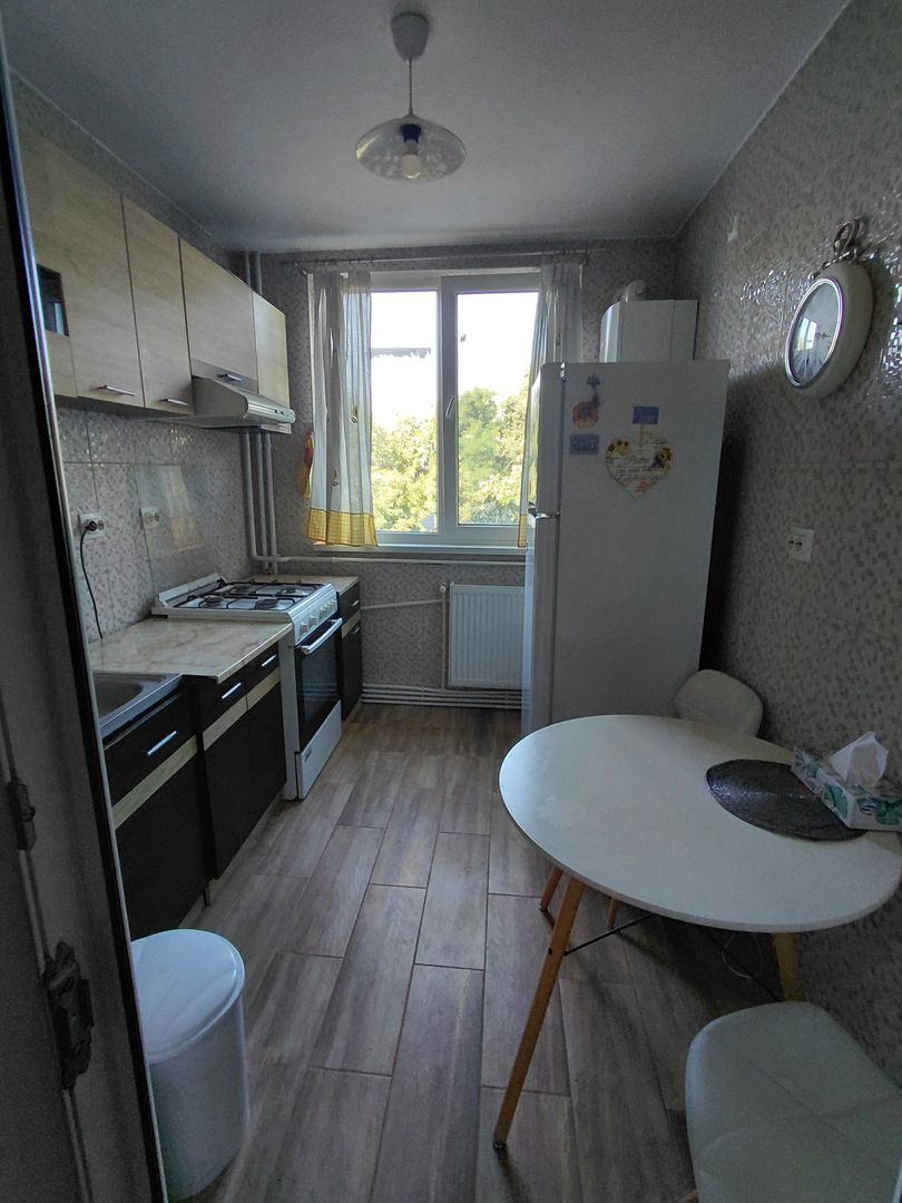 Apartament 3 camere, Țiglina 1, etaj 3, centrală termică, bloc anvelopat - Poză 9