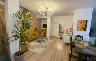 Apartament cu 4 camere | Etaj 1 | Zona ultracentrala.