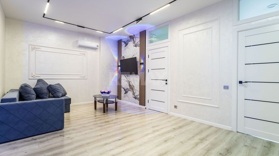 Se oferă în chire apartament cu 2 camere și living, 96 mp, Inamstro, Centru (str. Avram Iancu) - Poză 6