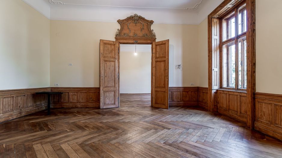 Apartament istoric pe Bulevardul Revoluției - Poză 9