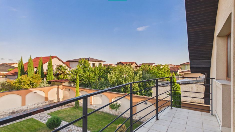 Casă de vânzare- 490 mp in Grigorescu /Oradea - Poză 2