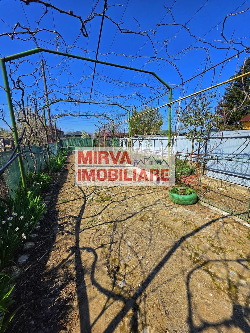 Casă 4 camere, 685 mp teren, renovată 2011 – Mănești, Zalhanaua - Poză 46