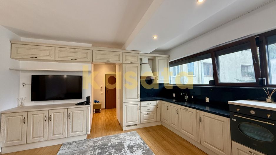 DOMENII | LUX SI RAFINAMENT | 3 CAMERE | LOC DE PARCARE | BOXA - Poză 1