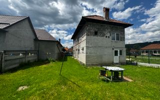 CASA 5 CAMERE 180 MP TEREN 814 MP CAMPULUNG - Poză 22