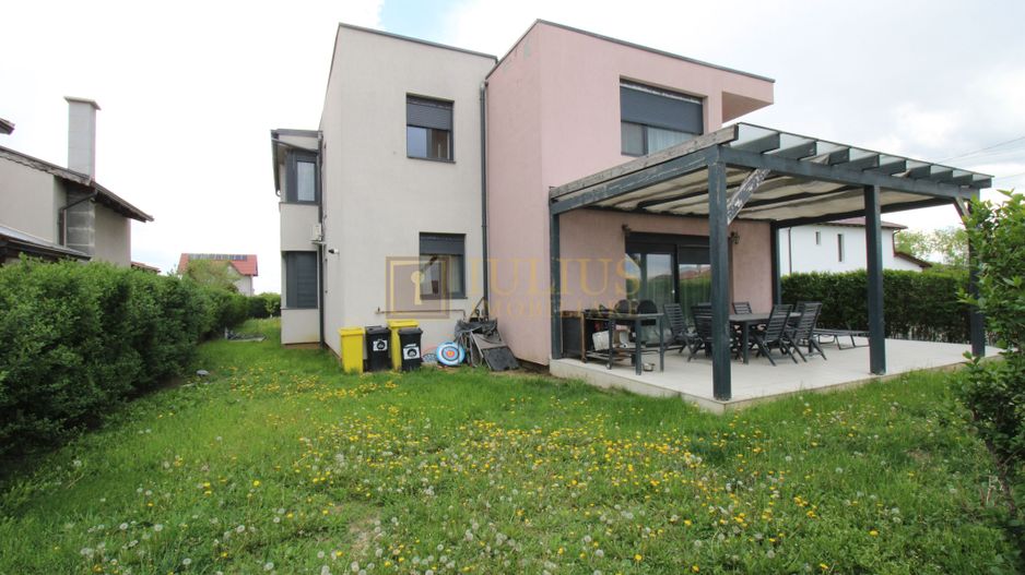 1/2 duplex – Săcălaz, Cartier Europa. Pet-friendly - Poză 1