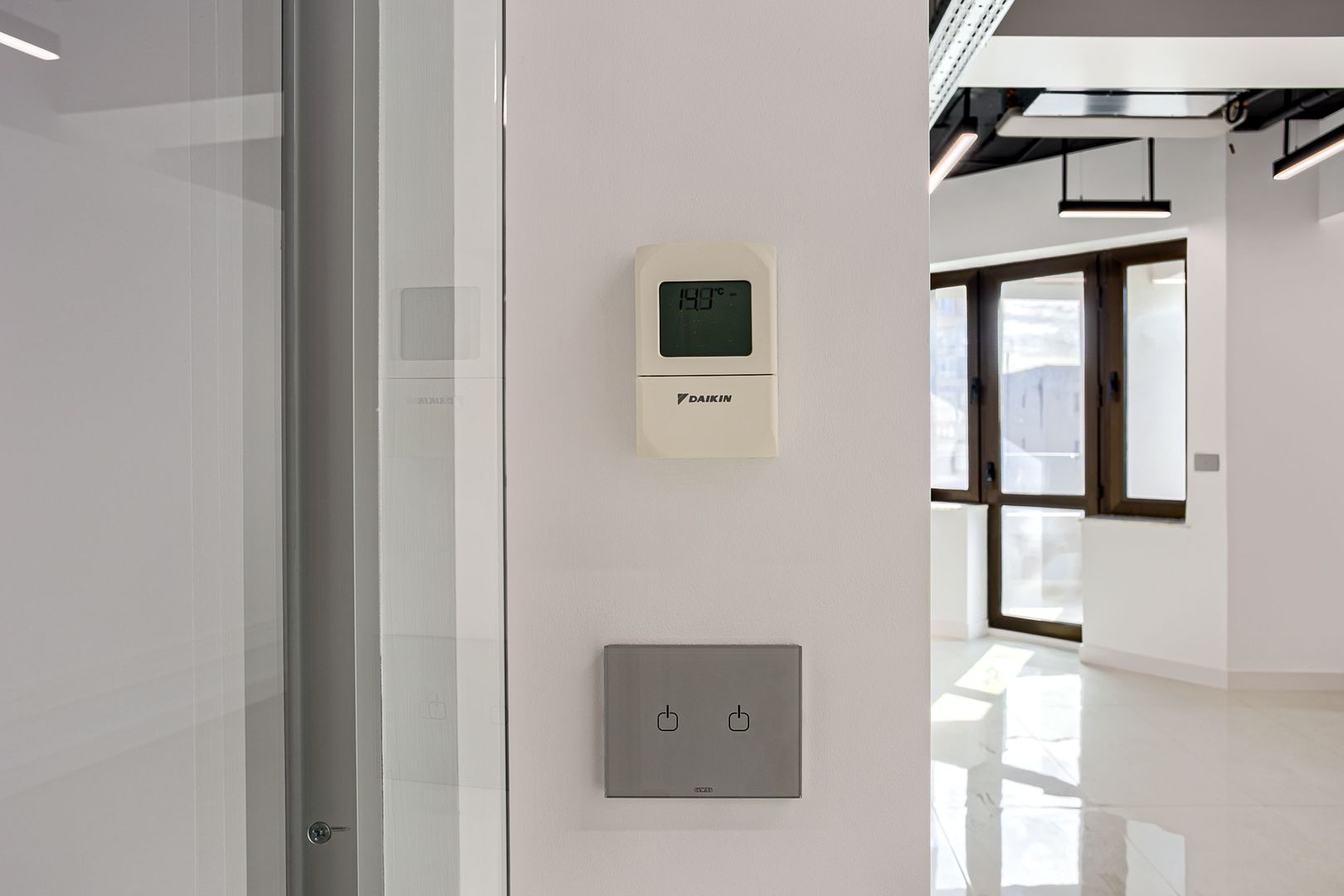 Cladire de birouri Premium spre închiriere - Arad - Poză 2