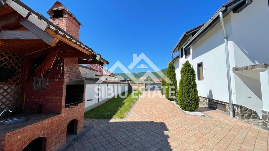 Casa Spectaculoasa Semipasiva cu teren de 1.000 mp.de vanzare in Orlat - Poză 27