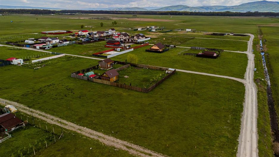 Teren intravilan 872mp, cu priveliste superba, Harman, Brasov - Poză 1