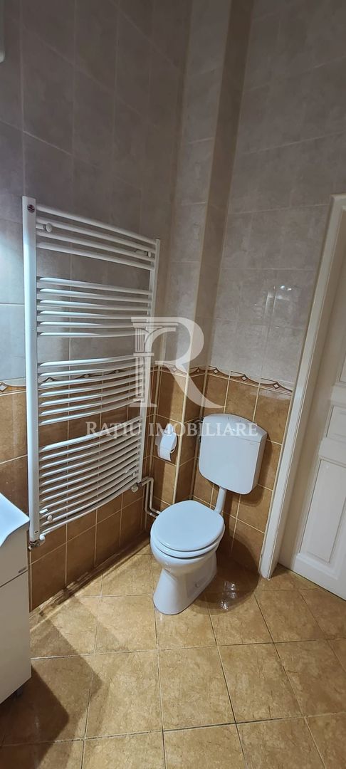 Apartament cu 2 camere | Etajul 1 | Pietonala | Ultracentral | Oradea - Poză 6