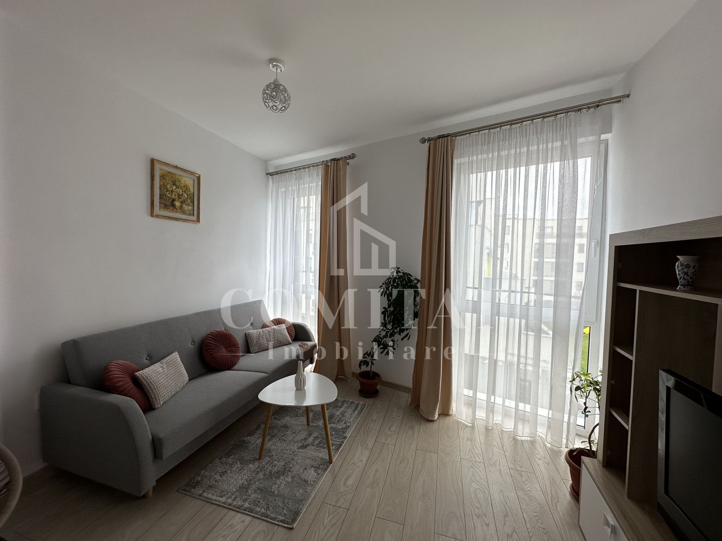 Apartament 2 camere | Decomandat | Zona Strazii Paris - Poză 1