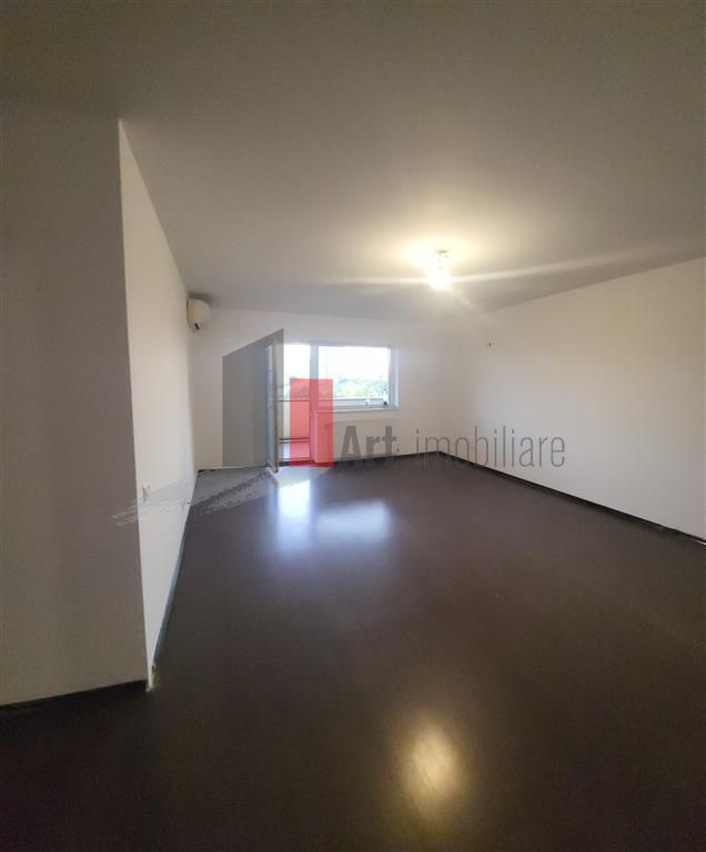 Apartament 3 camere Vitan metrou Mihai Bravu - Poză 11