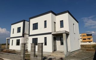 Duplex 4 camere despartit prin camera tehnica | Giroc - Poză 1