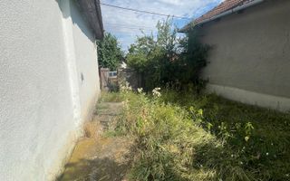 Casă bătrânească in Mierlău | Teren 2.000 mp | 20 min de Oradea - Poză 3