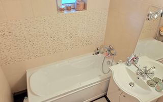 Apartament cu 4 camere, etaj 3, nemobilat, zona TRAIAN; - Poză 10