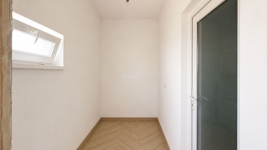 COMISION 0! Duplex cu 5 camere. Garaj. Toate utilitatile. - Poză 7