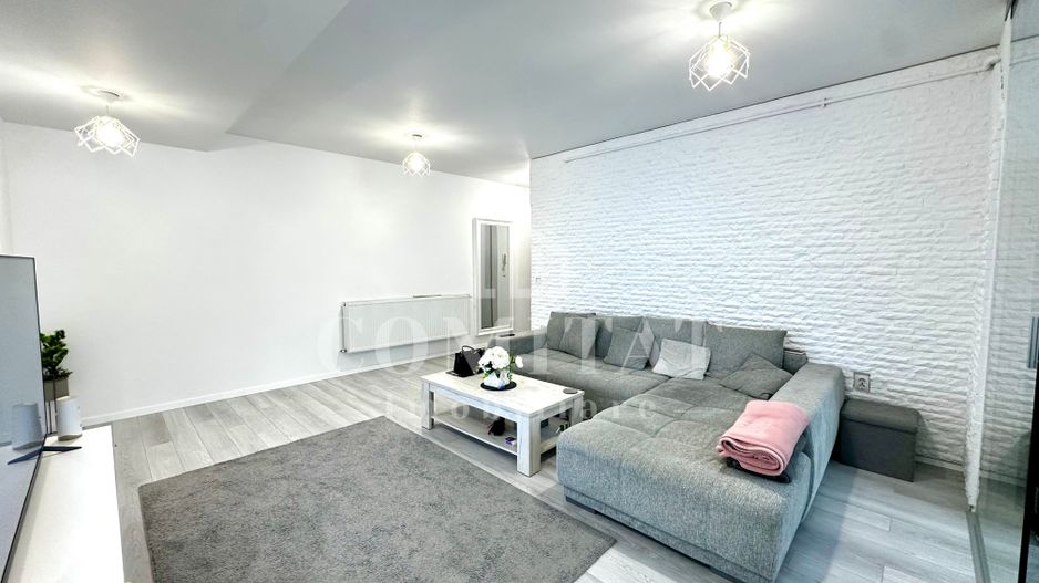 Apartament 3 camere | Etaj intermediar | Cartier Terra-Floresti - Poză 3