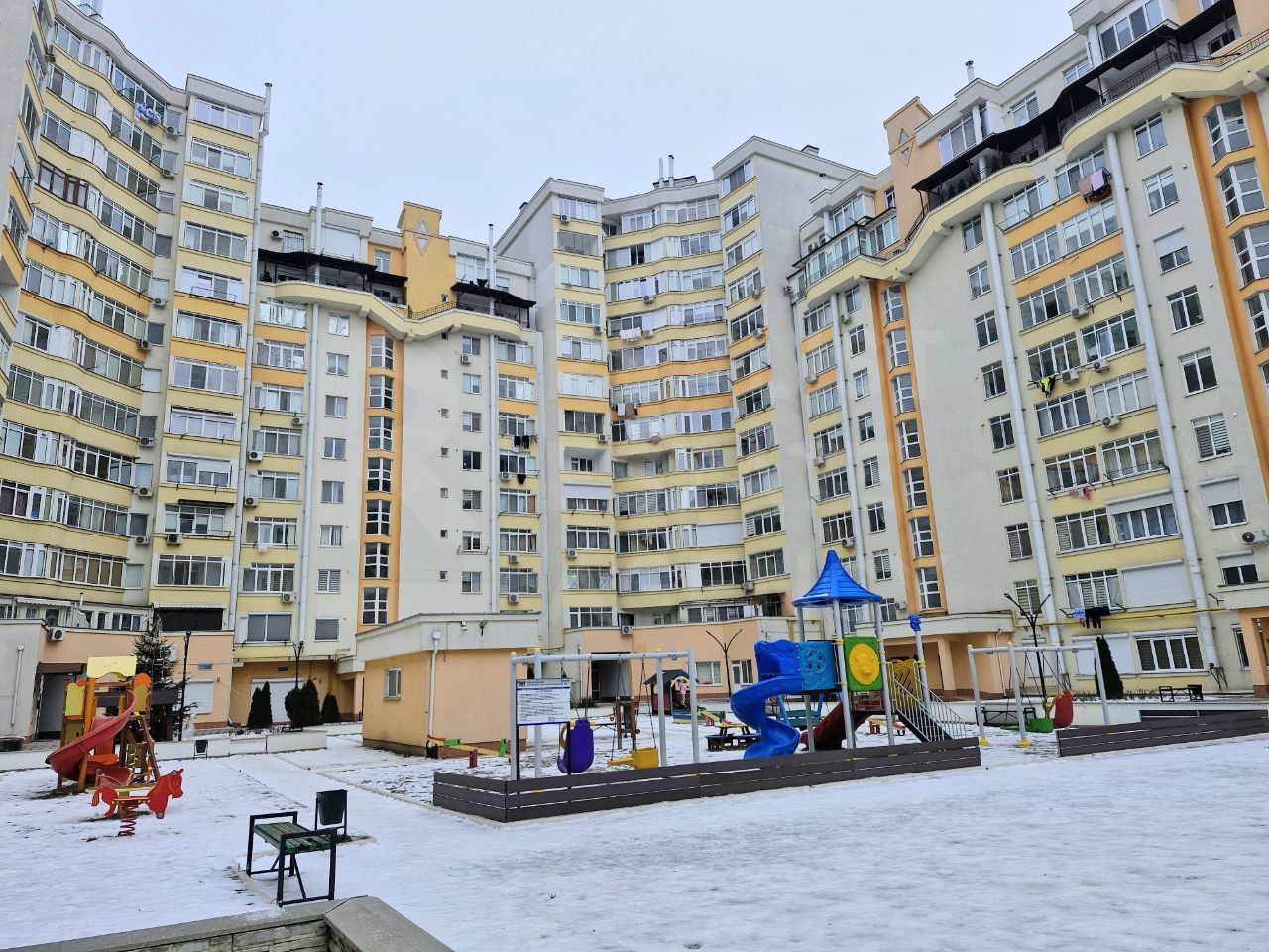 Chirie, apartament, 2 camere, str. Alba Iulia, Buiucani - Poză 9