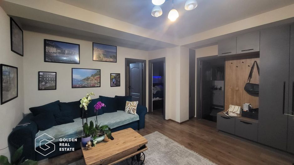 Apartament  cu spatiu de joaca si curte in Giroc - Poză 3