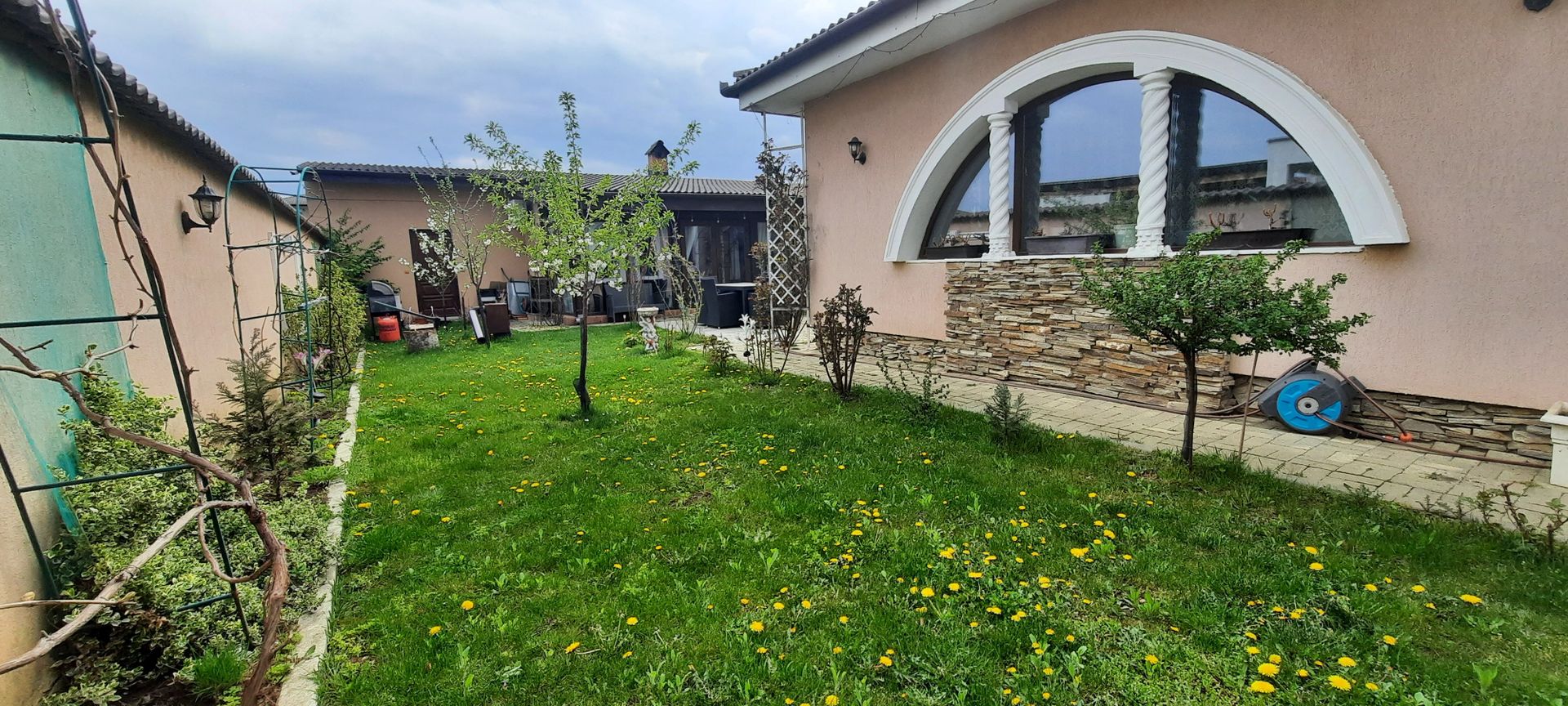Casa amenajata, teren generos - Sibiu, Selimbar - Poză 4