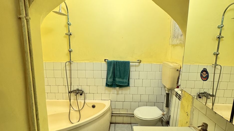 Casă de vânzare – Episcopia, Oradea - Poză 12