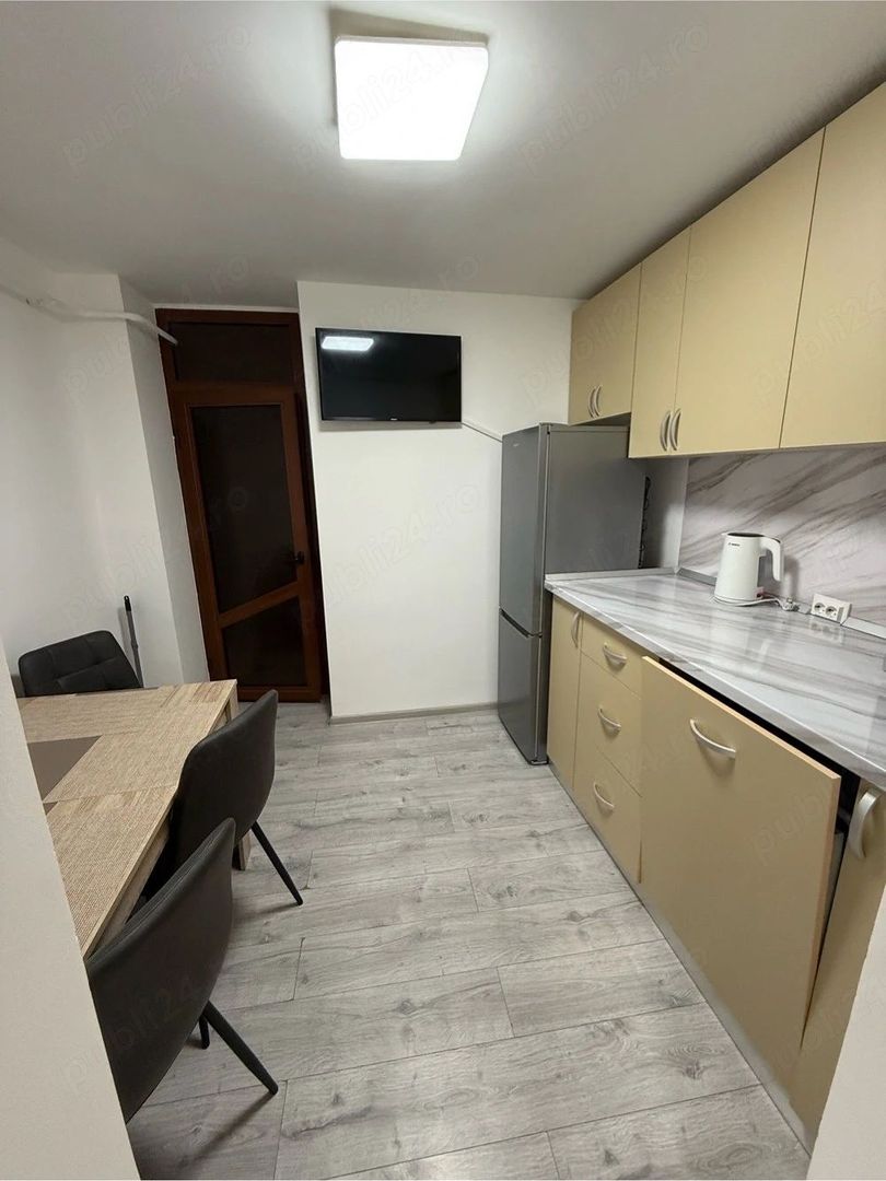 De Inchiriat apartament spatios, Tiglina 3, 500 euro - Poză 8