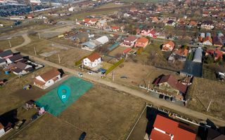 Loc de casa 500 mp în Curtici - Poză 1