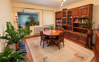Apartament decomandat, 4 camere, 95 mp utili, boxa de 13 mp, Centru - Poză 1