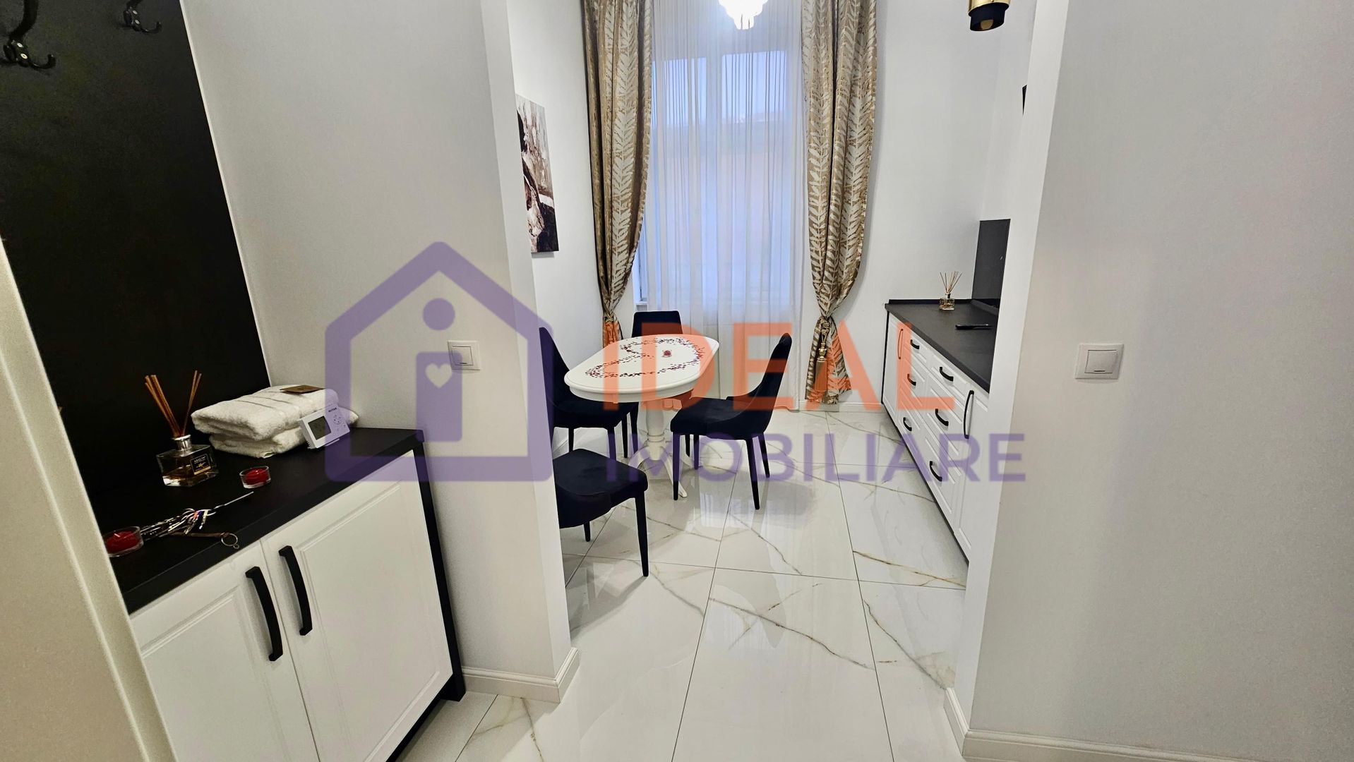 Garsonieră ultracentrală de vânzare - zona Bălcescu - Poză 6