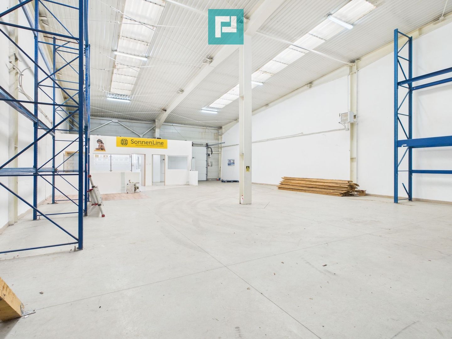 Hală cu suprafața de 296mp Arad - Poză 3