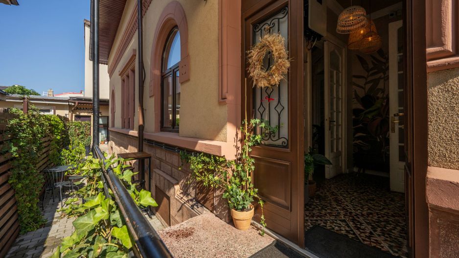 Vindem Afacerea ! Mini Hotel + Cafenea/ Restaurant ! Parcul Carol ! - Poză 13