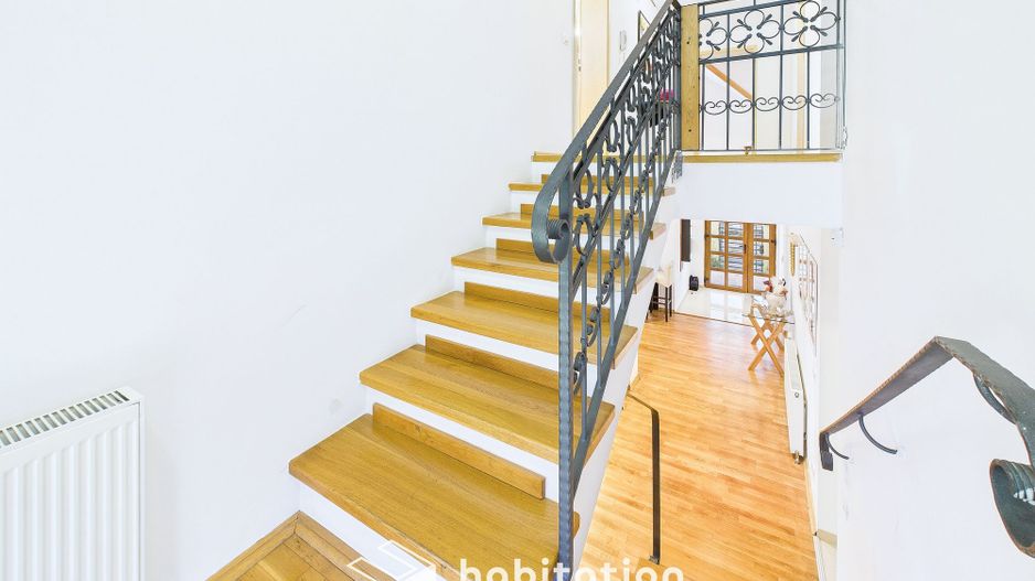 Casă individuală cu spațiu amplu și liniște absolută în Ghiroda - Poză 12