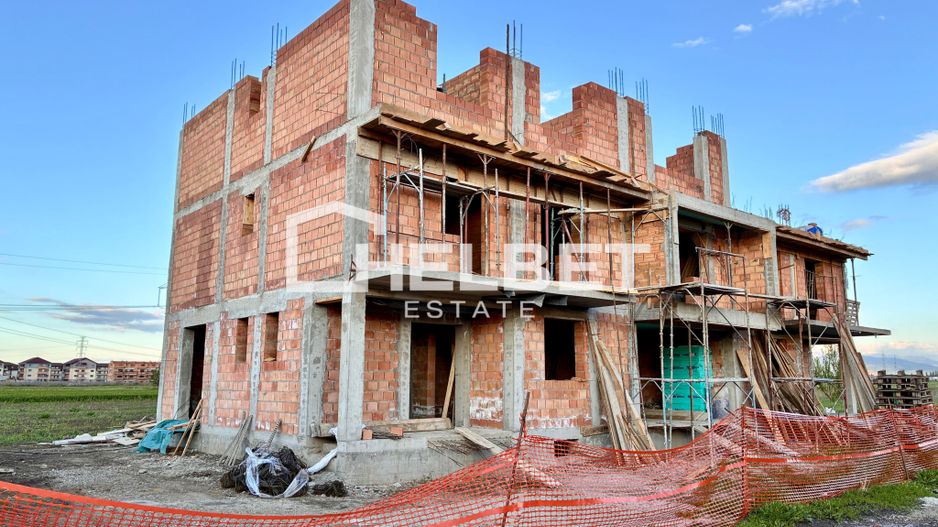 Duplex / 4 Camere / Beci / Sânpetru - Poză 4