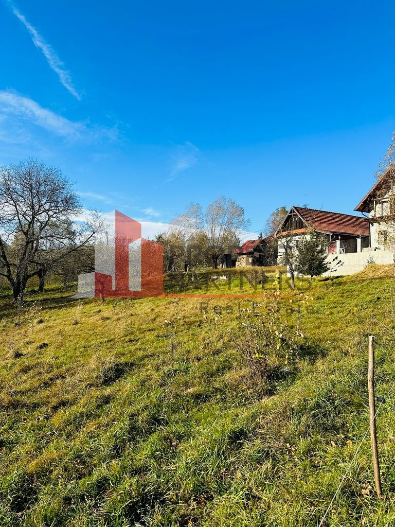 Teren Bran / Predelut cu priveliste 1840mp - Poză 21