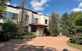 Pipera,  vilă P+1E+M, suprafata teren 2500 mp - Poză 3