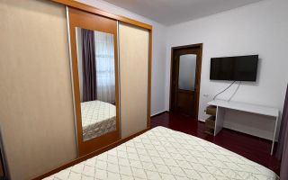 TOMIS MALL(cod04)-Etaj vila 4 camere ultracentral curte privata - Poză 9