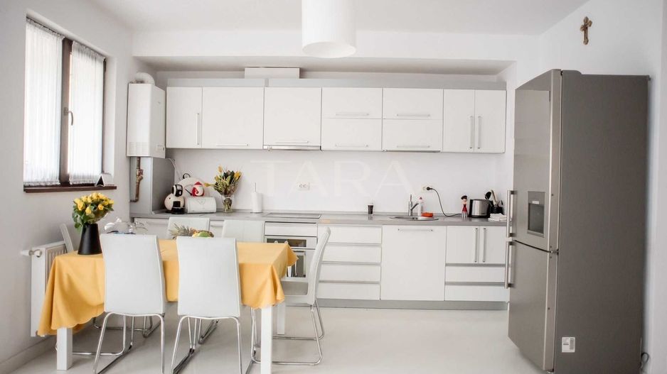 Duplex modern cu 4 camere în Florești, zona Someșului. - Poză 1