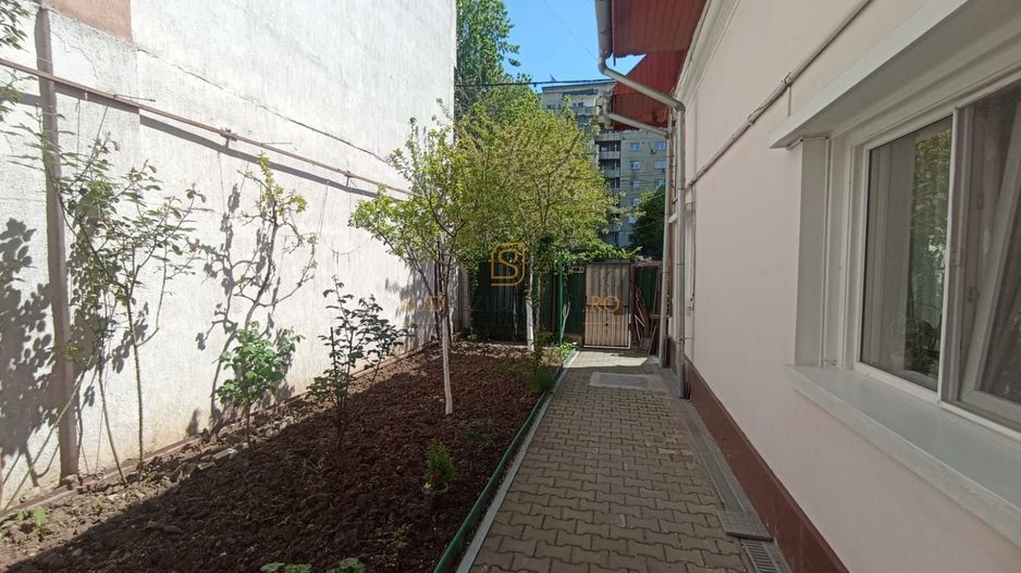 Casa spatioasa cu 7 camere, zona Bd. Brancoveanu, acces facil metrou - Poză 3