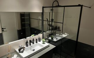 Black Friday | Apartament 2 Camere | Etaj 2 | Loc de parcare | The Lake Home - Poză 9