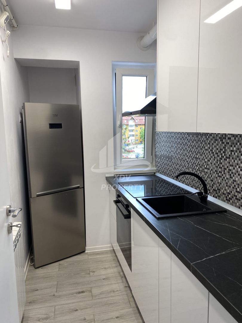 Apartament 2 camere renovat, mobilat ,utilat complet - Poză 10