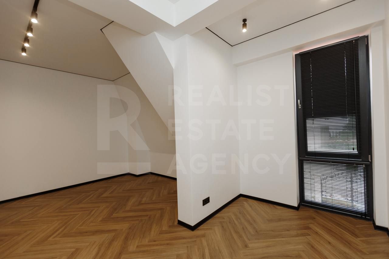 Chirie, apartament, 5 camere, str. Lacului, Centru - Poză 11