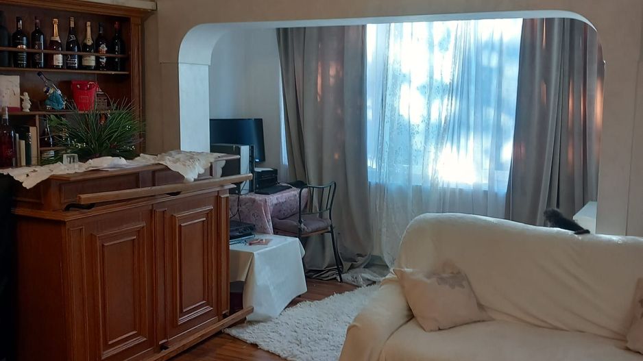 Apartament 4 camere de vânzare Otopeni ULTRACENTRAL - Poză 3