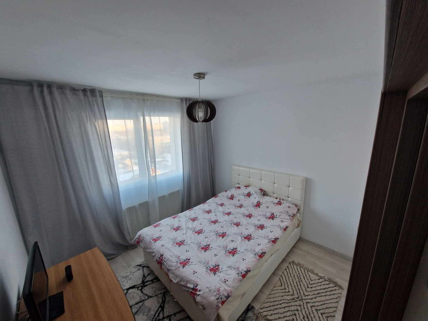 APARTAMENT 2 CAMERE RENOVAT MOBILAT & UTILAT METROU ROMANCIERILOR - Poză 8