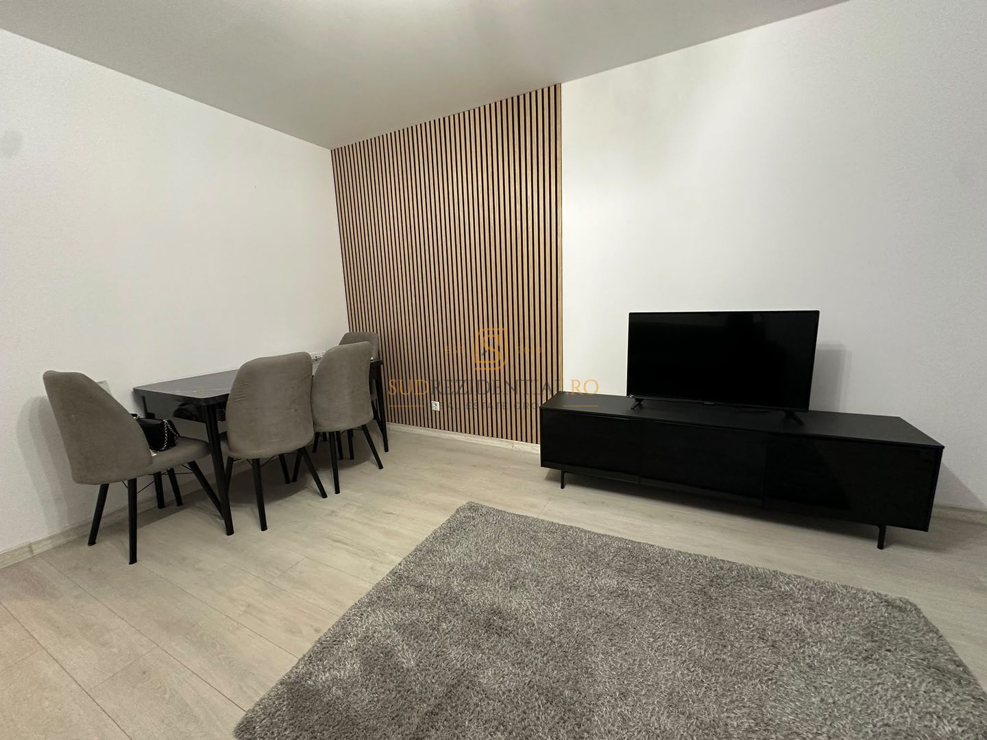 Apartament 2 camere, grădină proprie + loc de parcare inclus - Poză 2
