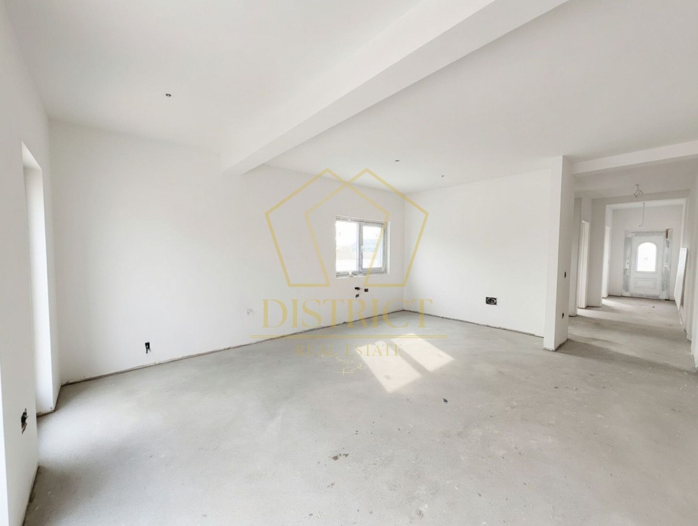 Duplex cu 4 camere, despărțit prin camera tehnica | Mosnita Veche | Lidl - Poză 4