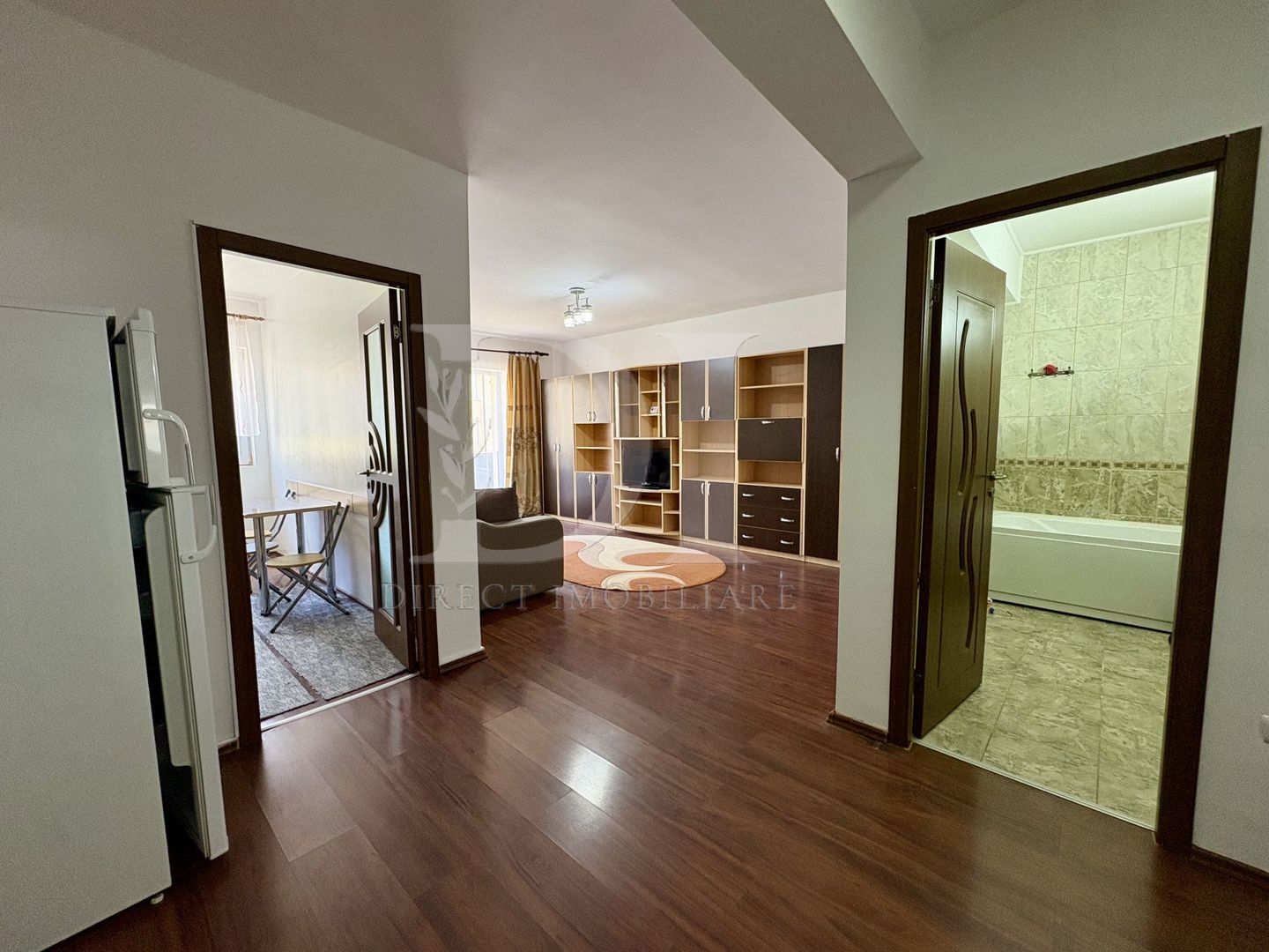 Apartament cu o camera | zona Cetatii Floresti - Poză 5