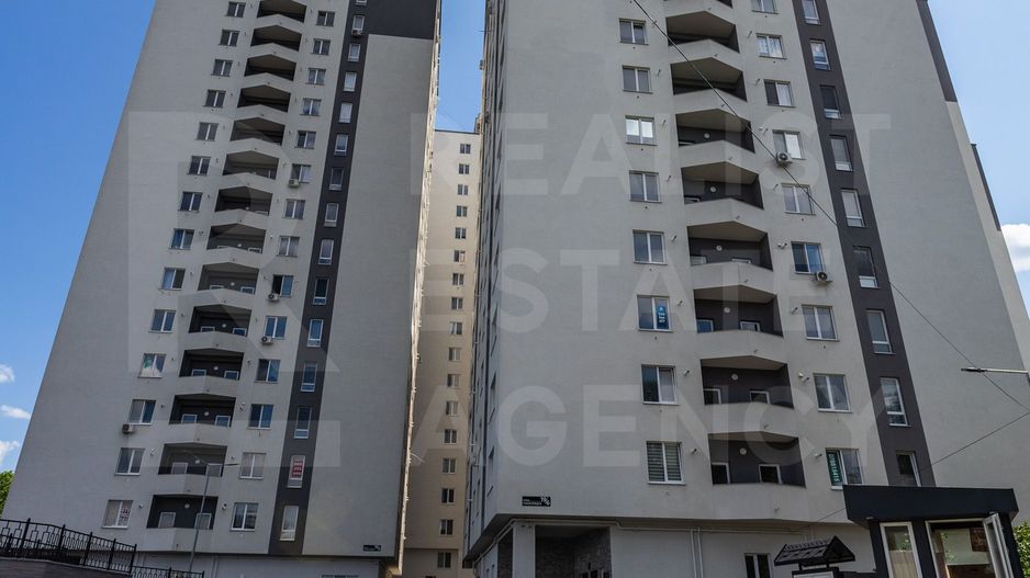 Apartament în bloc nou,  strada Doctor Tudor Strișcă, Botanica - Poză 1