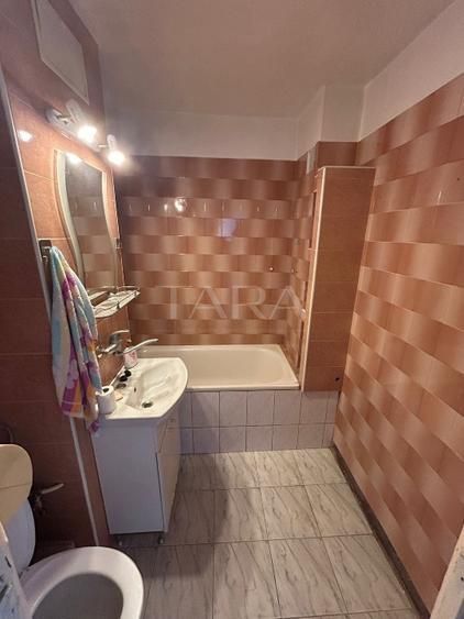 Apartament cu 2 camere decomandate, balcon, Mănăștur. - Poză 7